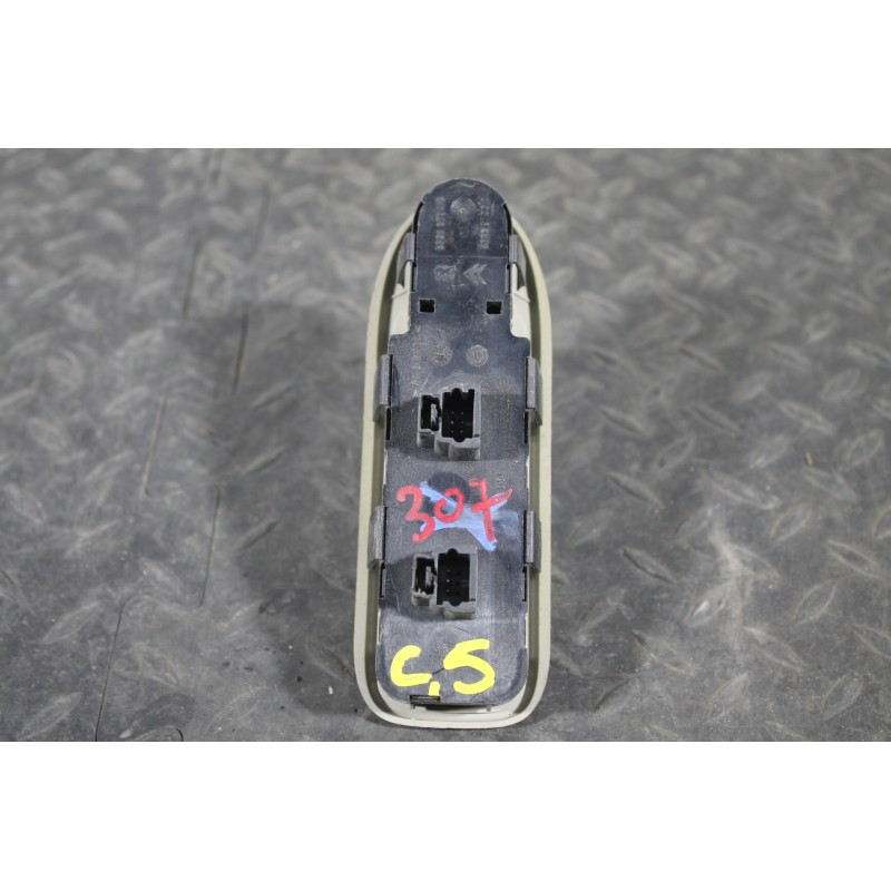 PEUGEOT - 307 - Διακόπτης παραθύρων - 2ΠΟΡΤΟ - ΕΤΟΣ: 2001-2005 - ΚΩΔ.ΚΑΤ/ΣΤΗ: <br /><br />