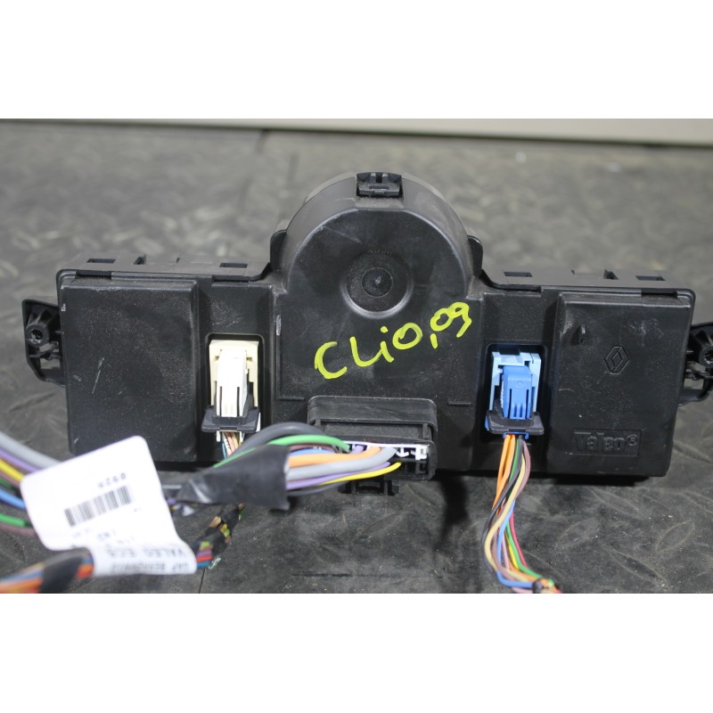 RENAULT - CLIO - Χειριστήρια θερμοκρασίας - 5ΠΟΡΤΟ - ΕΤΟΣ: 2006-2009 - ΚΩΔ.ΚΑΤ/ΣΤΗ: 8200296683  B85CFCAREG<br /><br />