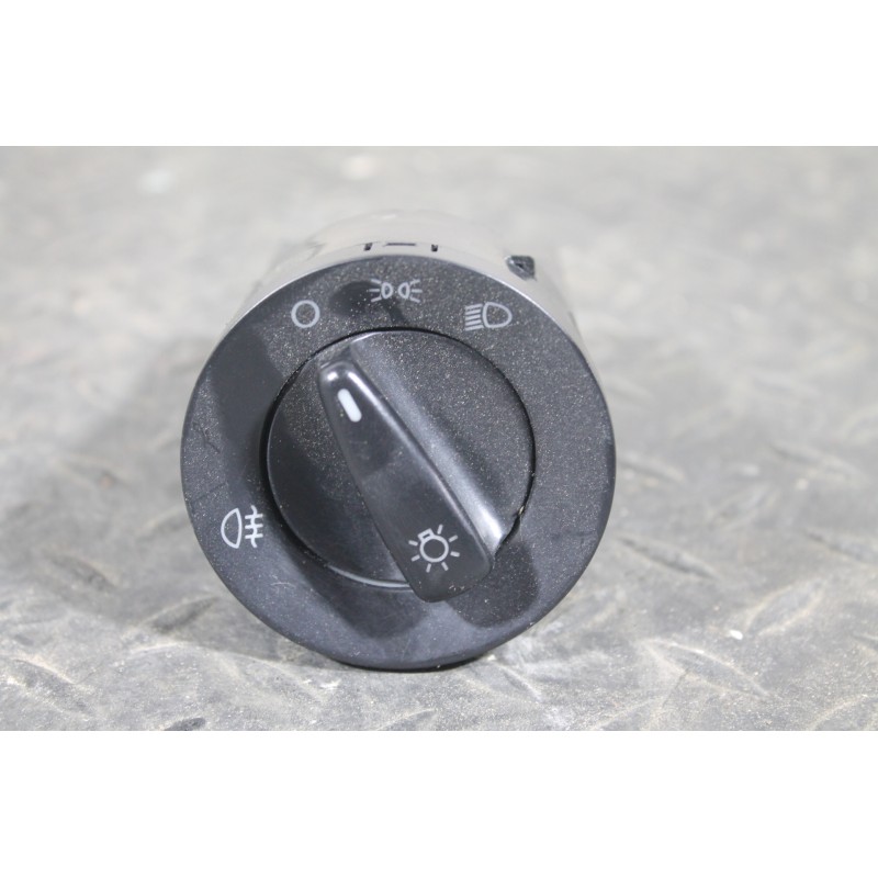 VW - GOLF - Διακόπτης φώτων - 2ΠΟΡΤΟ - ΕΤΟΣ: 1998-2004 - ΚΩΔ.ΚΑΤ/ΣΤΗ: BK71C0941531<br /><br />