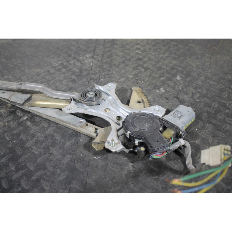 TOYOTA - COROLLA - Γρύλος παραθύρου - ΣΕΝΤΑΝ - ΘΕΣΗ: Εμπρός αριστερά - ΕΤΟΣ: 1997-2002 - ΚΩΔ.ΚΑΤ/ΣΤΗ: 85720-12170 8572012170<br 