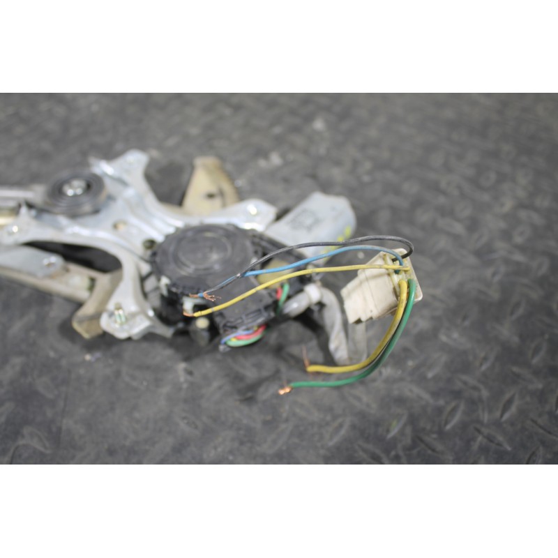 TOYOTA - COROLLA - Γρύλος παραθύρου - ΣΕΝΤΑΝ - ΘΕΣΗ: Εμπρός αριστερά - ΕΤΟΣ: 1997-2002 - ΚΩΔ.ΚΑΤ/ΣΤΗ: 85720-12170 8572012170<br 