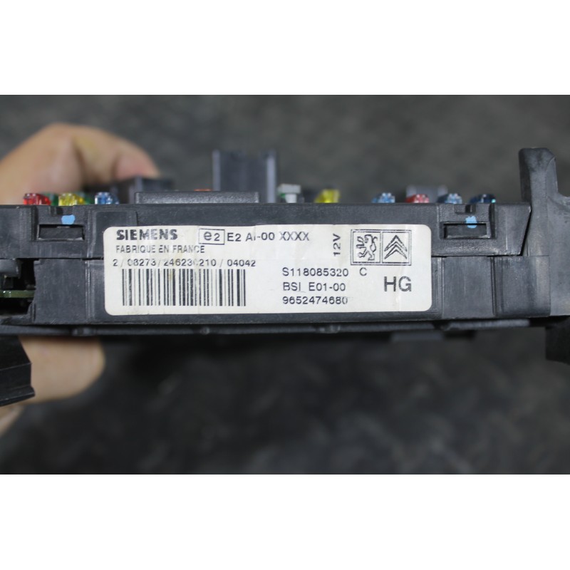 PEUGEOT - 206 - Ασφαλειοθήκη καμπίνας - STATION - ΕΤΟΣ: 1998-2009 - ΚΩΔ.ΚΑΤ/ΣΤΗ: BSIE0100  9652474680  HG<br /><br />