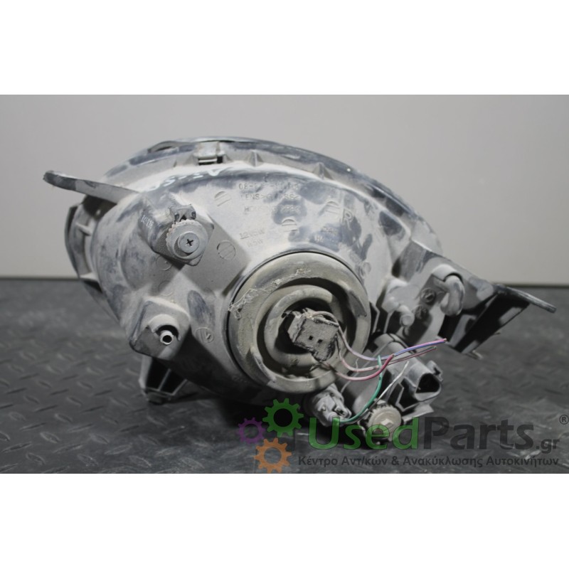 TOYOTA - COROLLA - Φανάρι εμπρός - ΣΕΝΤΑΝ - ΘΕΣΗ: Εμπρός δεξιά - ΕΤΟΣ: 1997-2002 - ΚΩΔ.ΚΑΤ/ΣΤΗ: <br /><br />