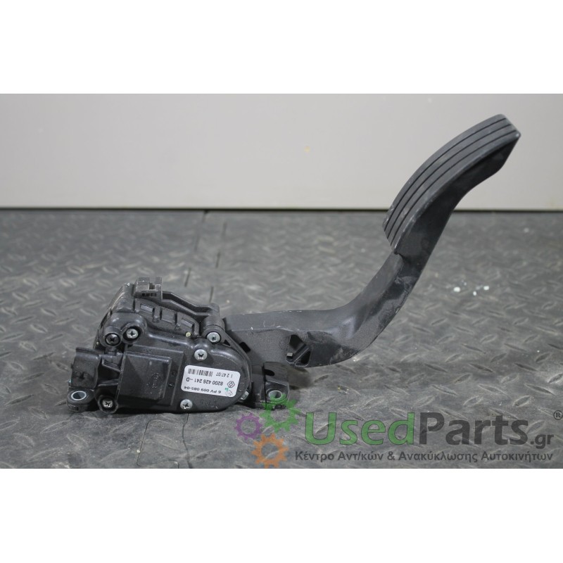 RENAULT - TWINGO - Πετάλια -Πεντάλ - 2ΠΟΡΤΟ - ΕΤΟΣ: 2007-2012 - ΚΩΔ.ΚΑΤ/ΣΤΗ: 8200426241D  6PV009058-04 6PV00905804<br /><br />