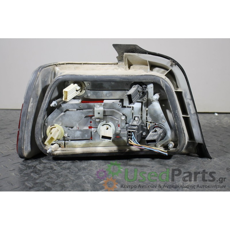 BMW - 3-E36 - Φανάρι πίσω - ΣΕΝΤΑΝ - ΘΕΣΗ: Πίσω δεξιά - ΕΤΟΣ: 1990-1998 - ΚΩΔ.ΚΑΤ/ΣΤΗ: <br /><br />