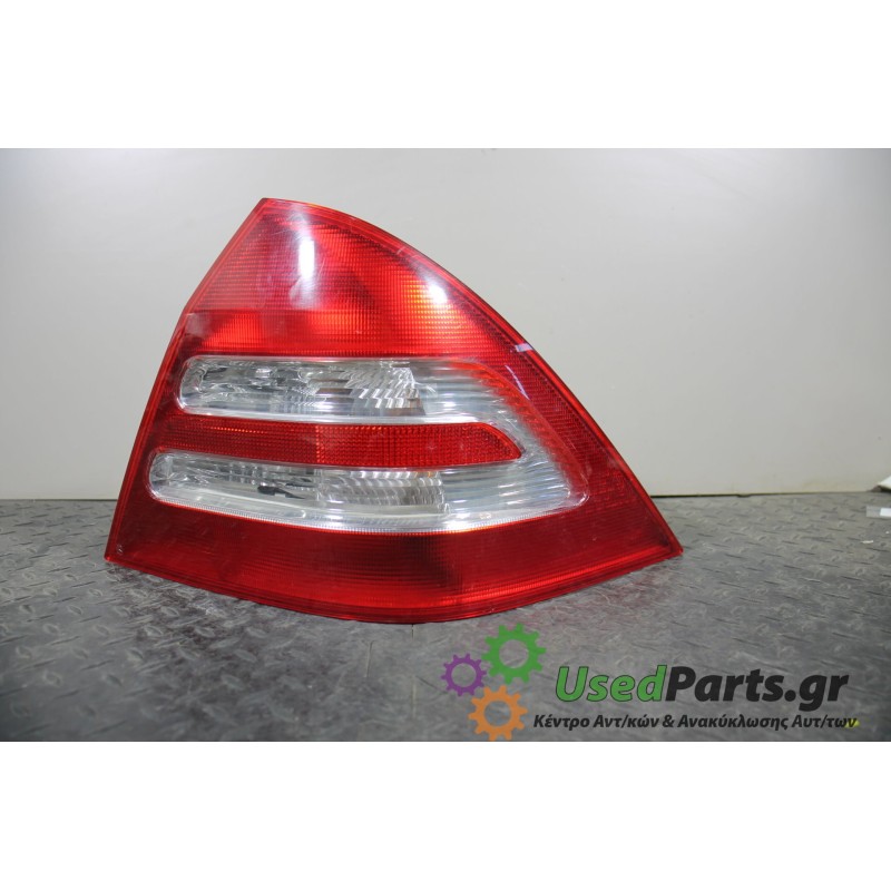 MERCEDES - W203 - Φανάρι πίσω - ΣΕΝΤΑΝ - ΘΕΣΗ: Πίσω δεξιά - ΕΤΟΣ: 2000-2003 C - ΚΩΔ.ΚΑΤ/ΣΤΗ: <br /><br />