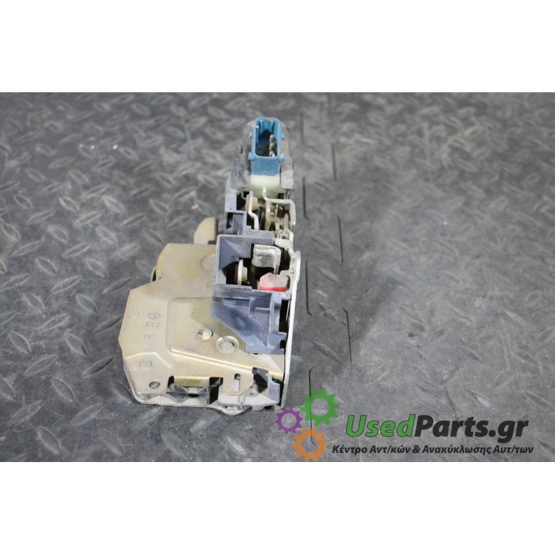 BMW - 3-E36 - Κλειδαριά - ΣΕΝΤΑΝ - ΘΕΣΗ: Εμπρός δεξιά - ΕΤΟΣ: 1990-1998 - ΚΩΔ.ΚΑΤ/ΣΤΗ: 40620721  67118353011  8122420<br /><br /