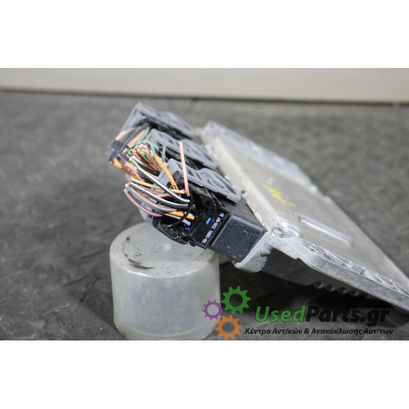 RENAULT - MEGANE - Εγκέφαλος ECU - 5ΠΟΡΤΟ - ΕΤΟΣ: 2005-2008 - ΚΩΔ.ΚΑΤ/ΣΤΗ: 215860596A  7297078041  8200751638  82005095116  S300