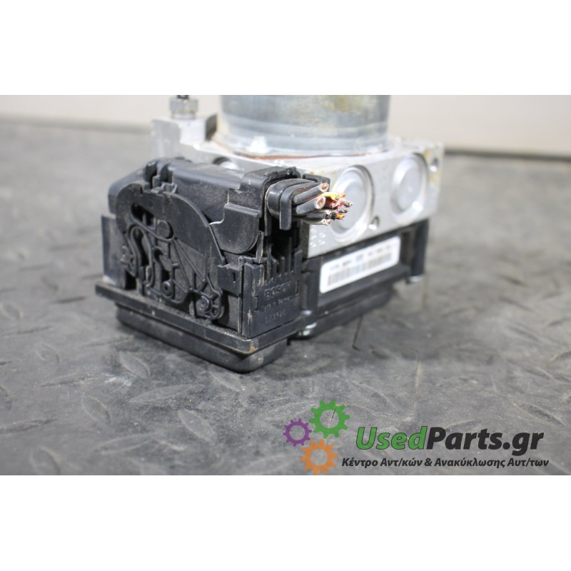 RENAULT - MEGANE - Μονάδα ABS - 5ΠΟΡΤΟ - ΘΕΣΗ:  - ΕΤΟΣ: 2005-2008 - ΚΩΔ.ΚΑΤ/ΣΤΗ: 0265232067  8200737985<br /><br />