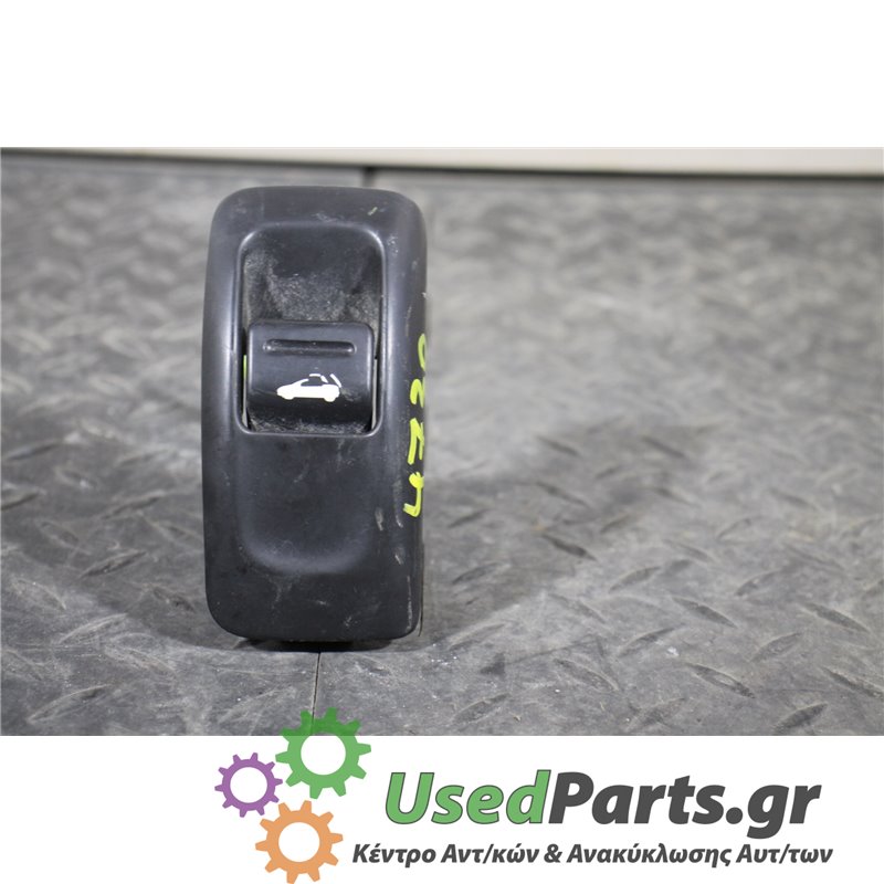PEUGEOT - 206 - Διακόπτης παραθύρων - COUPE - ΕΤΟΣ: 1998-2009 - ΚΩΔ.ΚΑΤ/ΣΤΗ: 9637116777<br /><br />