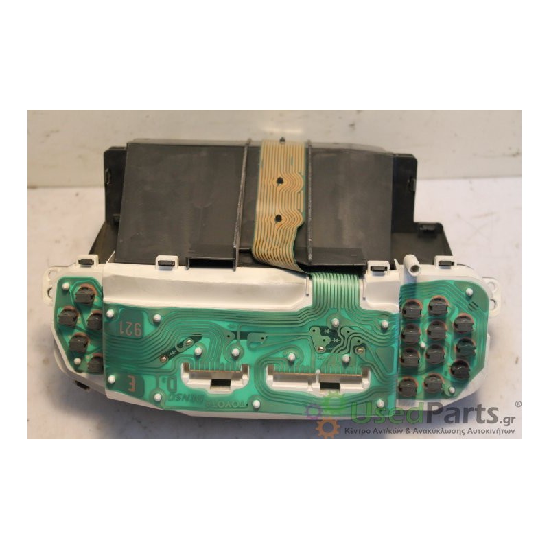 TOYOTA- YARIS - Καντράν οργάνων--