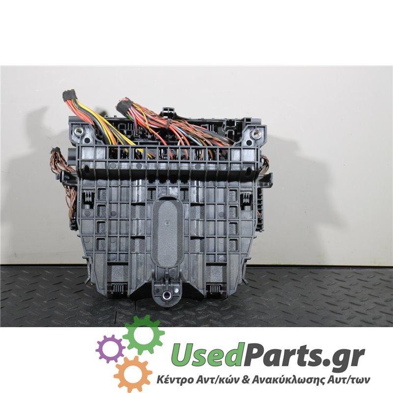 MERCEDES - W169 - Ασφαλειοθήκη καμπίνας - 5ΠΟΡΤΟ - ΕΤΟΣ: 2004-2014 - ΚΩΔ.ΚΑΤ/ΣΤΗ: 16954045150701290721  A1695405645  5DK00872822