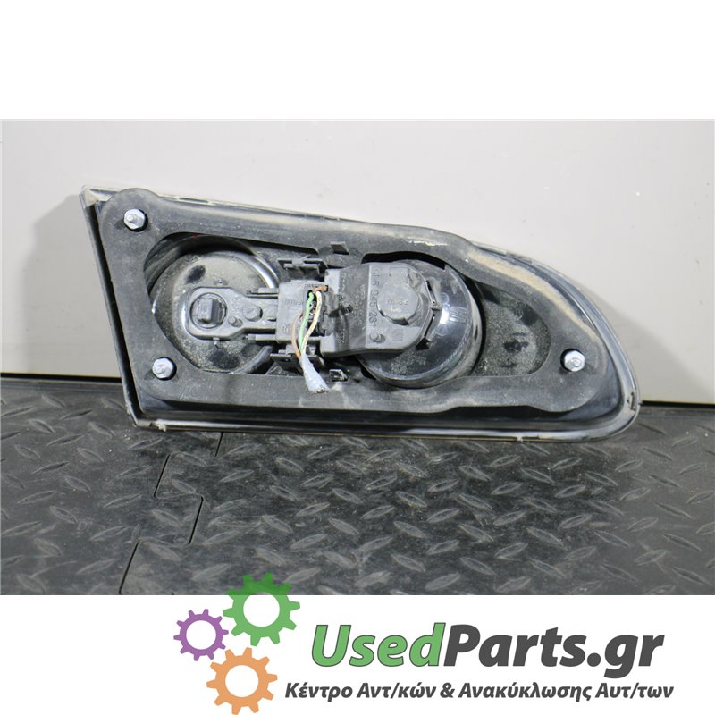 SEAT - CORDOBA - Φανάρι πίσω - ΣΕΝΤΑΝ - ΘΕΣΗ: Πίσω δεξιά εσωτερικό - ΕΤΟΣ: 2002-2008 - ΚΩΔ.ΚΑΤ/ΣΤΗ: <br /><br />