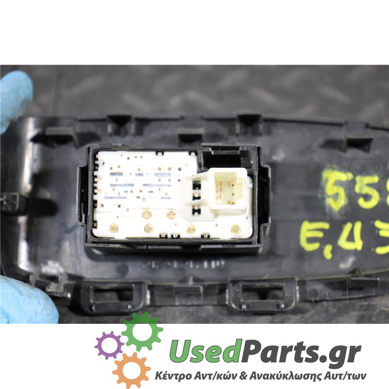 TOYOTA - PRIUS - Διακόπτης παραθύρων - 5ΠΟΡΤΟ - ΕΤΟΣ: 2009-2012 - ΚΩΔ.ΚΑΤ/ΣΤΗ: <br /><br />