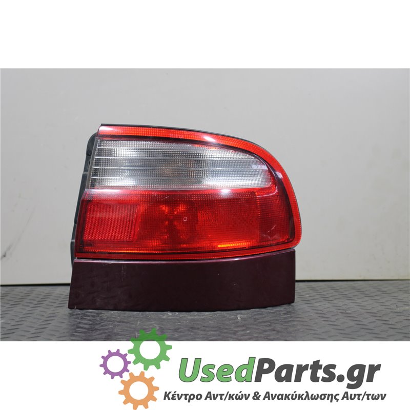 TOYOTA - CARINA - Φανάρι πίσω - ΣΕΝΤΑΝ - ΘΕΣΗ: Πίσω δεξιά - ΕΤΟΣ: 1991-1995 E - ΚΩΔ.ΚΑΤ/ΣΤΗ: <br /><br />