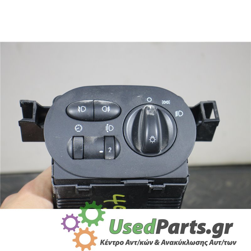 ROVER - 75 - Διακόπτης φώτων - 5ΠΟΡΤΟ - ΕΤΟΣ: 1999-2005 - ΚΩΔ.ΚΑΤ/ΣΤΗ: 106950  0144905  50621<br /><br />