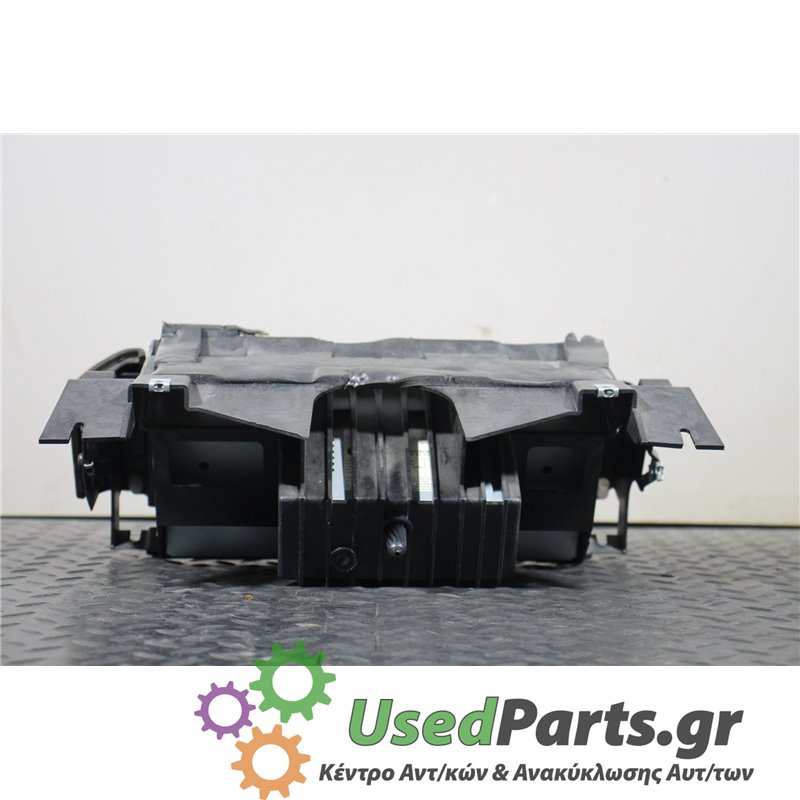 LAND ROVER - RANGE ROVER - Οθόνη - 5ΠΟΡΤΟ - ΕΤΟΣ: 2005-2013 - ΚΩΔ.ΚΑΤ/ΣΤΗ: <br /><br />