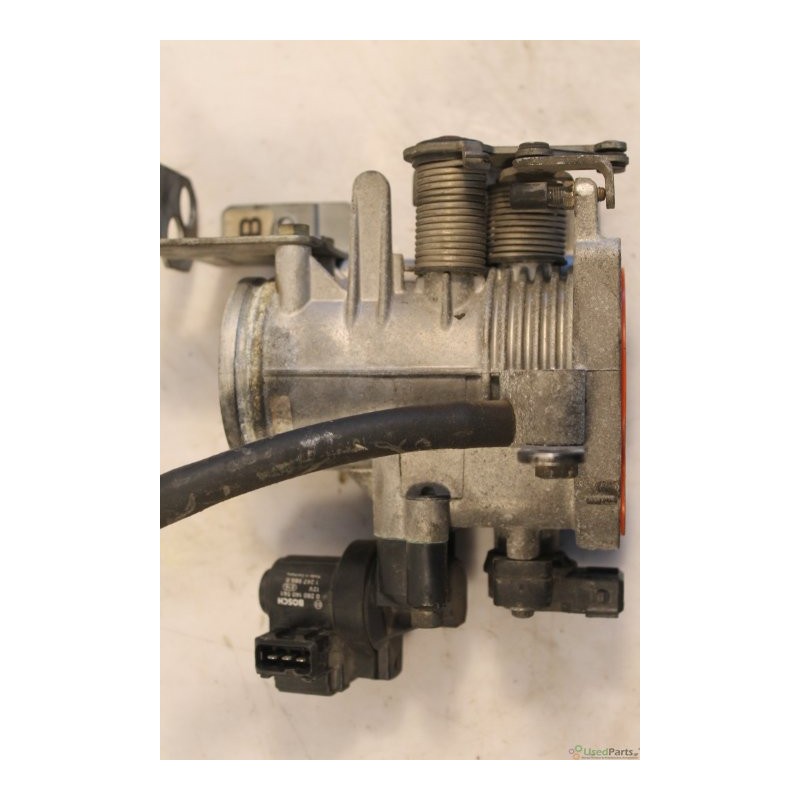 BMW- E36 - Πεταλούδα Γκαζιού--1.8CC