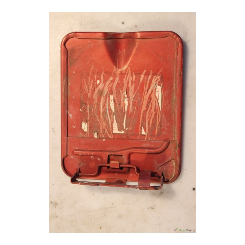 AUDI- 80- Πορτάκι Βεντζίνης---1982