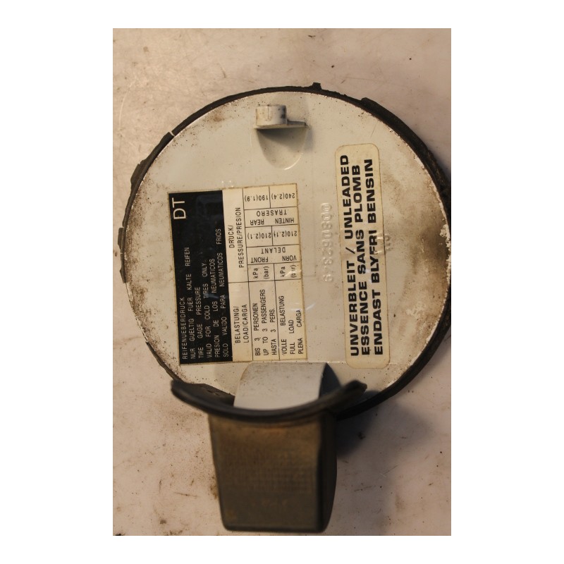 OPEL- CORSA- Πορτάκι Βεντζίνης--CORSA B-1995