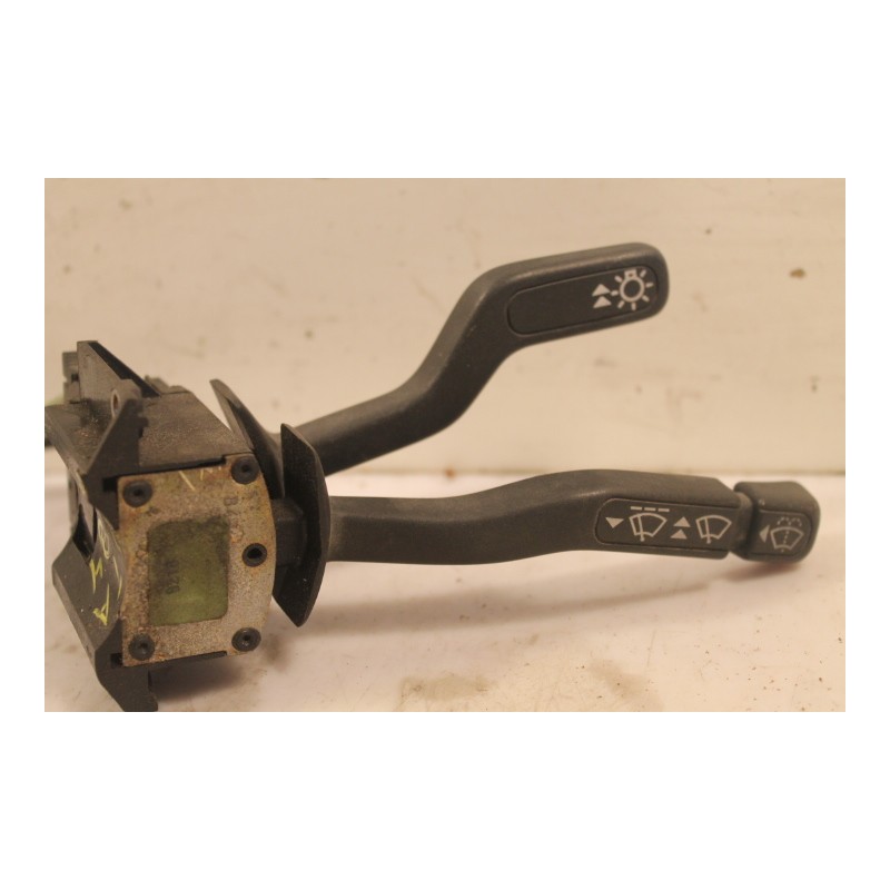 FORD- FIESTA- Διακόπτες τιμονιού-Δεξιά--1984