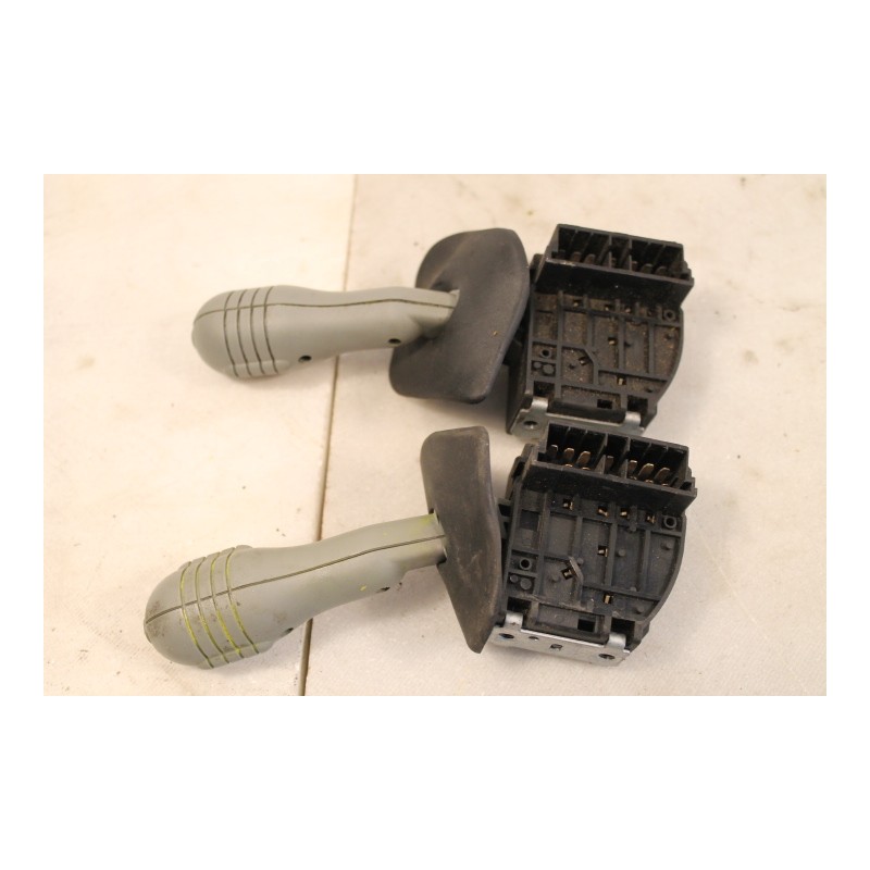 RENAULT - TWINGO - Διακόπτες τιμονιού