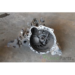 HYUNDAI- COUPE- Σασμάν---2005